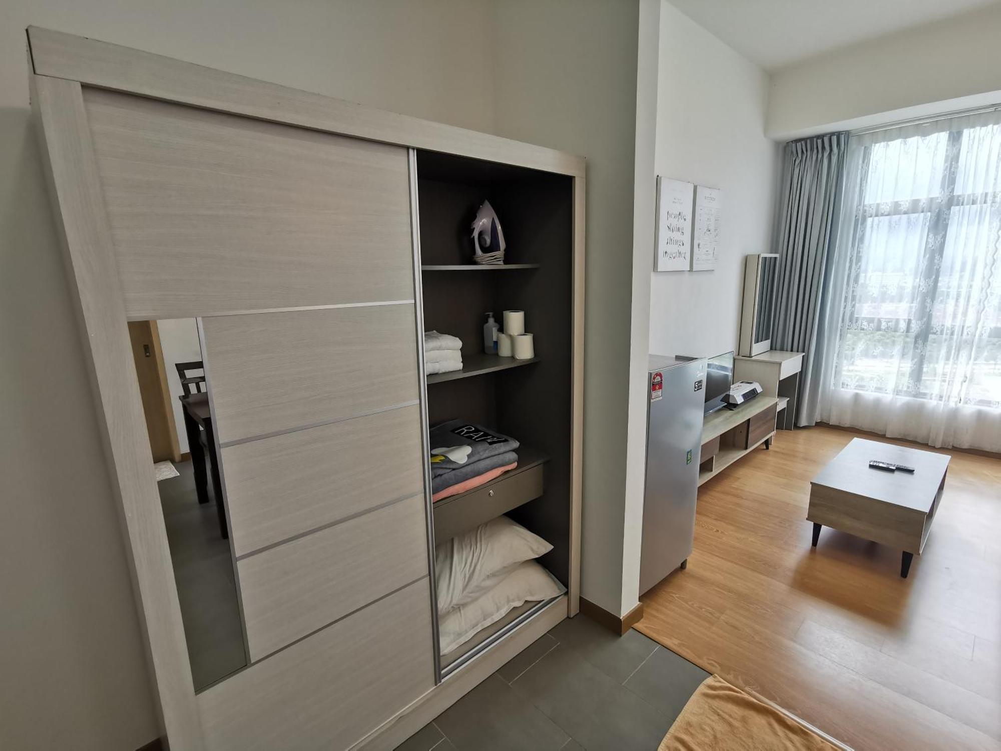 Diy Guest House Studio - Imperium Residence Kuantan Esterno foto